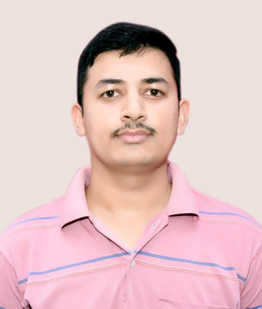 Ganesh, Lead Editor & Mentor at DesireEdits